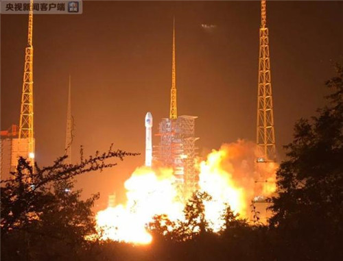 僑洋實(shí)業(yè)慶賀：北斗三號(hào)“一箭雙星”發(fā)射成功。